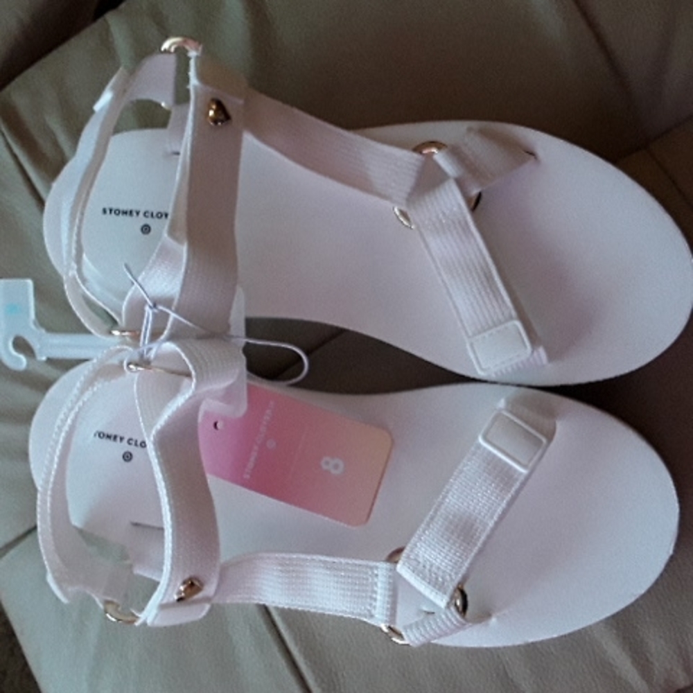 See other listing for this item STONEY CLOVER LANE Target,white,size 8,NWT - Picture 4 of 9